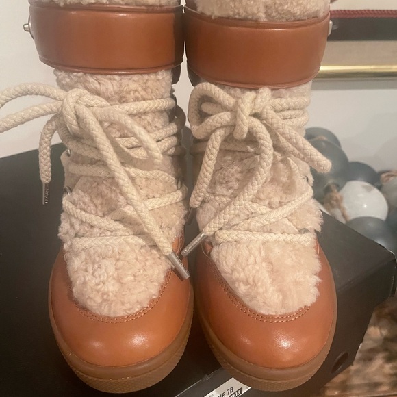 ❤️Final Price❤️Coach Monroe Shearling Saddle Leather Bootie - Picture 7 of 12